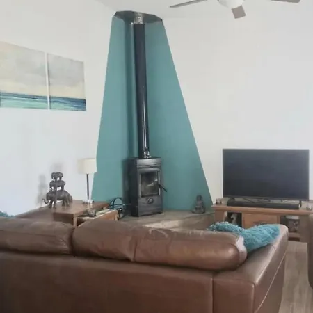 Kouros Apartmán Agios Nikolaos (Corfu)
