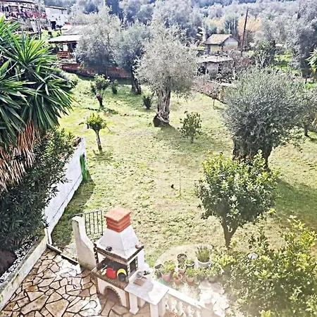 Kouros Apartman *